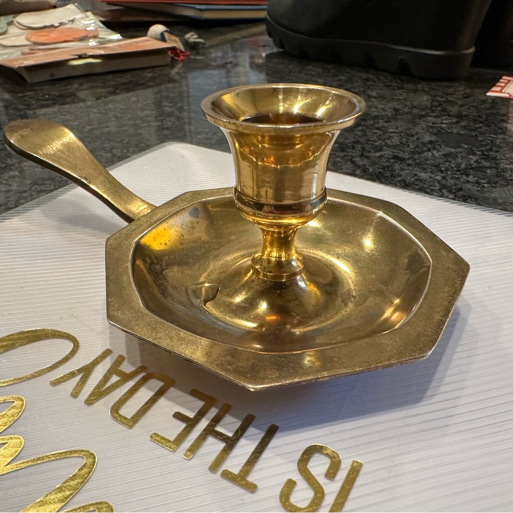 Single brass taper candlestick holder - Picture 5 of 6